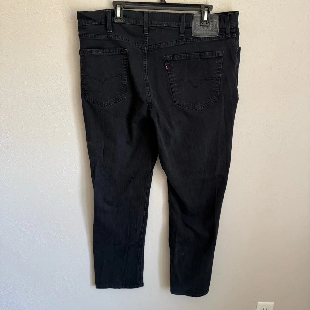 Men’s 38x32 Black Levi Straus Casual Normcore Everyday Denim Straight Leg Pants